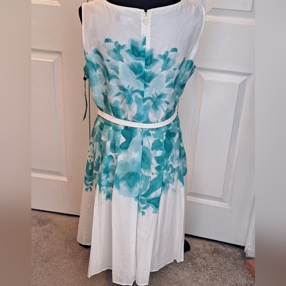 NWT Tommy Hilfiger Water Color Floral Dress Size 14 - Picture 4 of 14